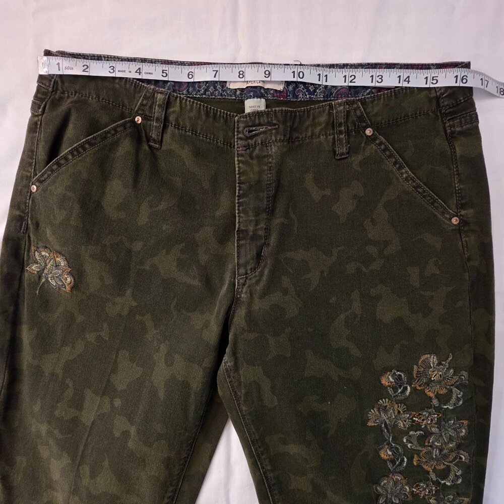 Vintage America Women's Bestie Camo Jeans, Size 10R/30 - Picture 6 of 10